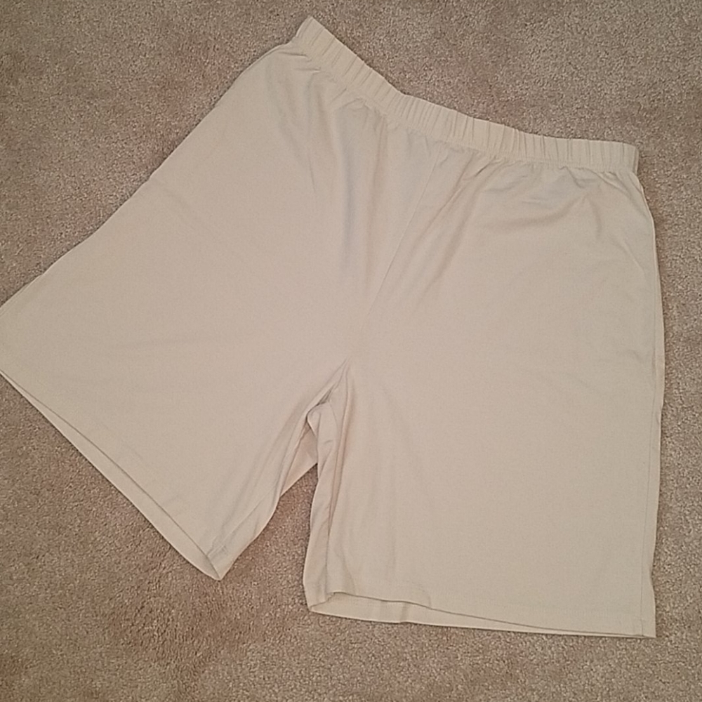 Josephine Chaus shorts